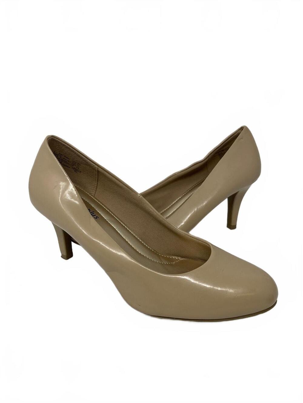 Comfort Plus by Predictions Women's Size 8W Nude Patent Leather Pumps High Heels